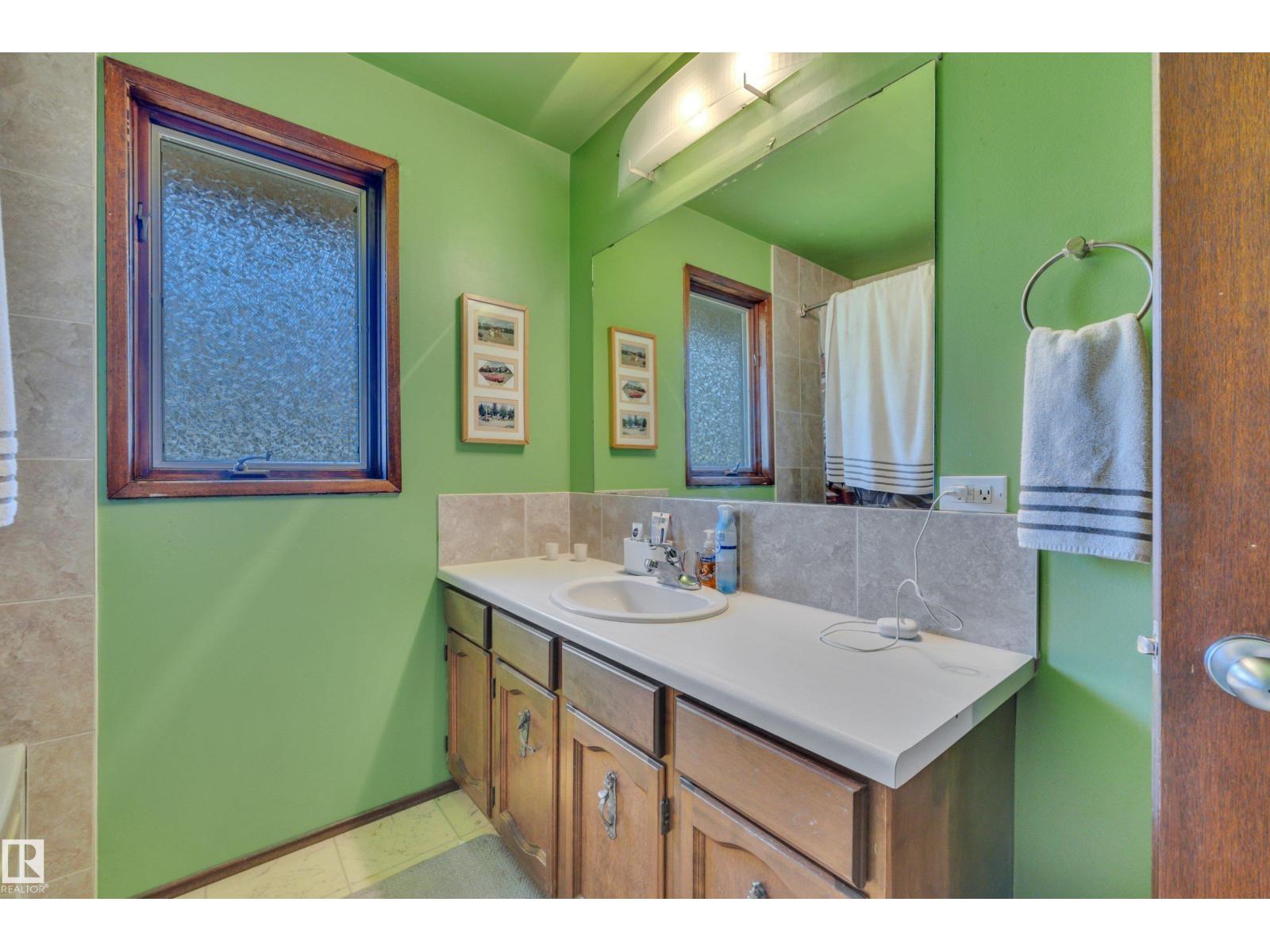 #130 50202 RGE RD 244A - 26