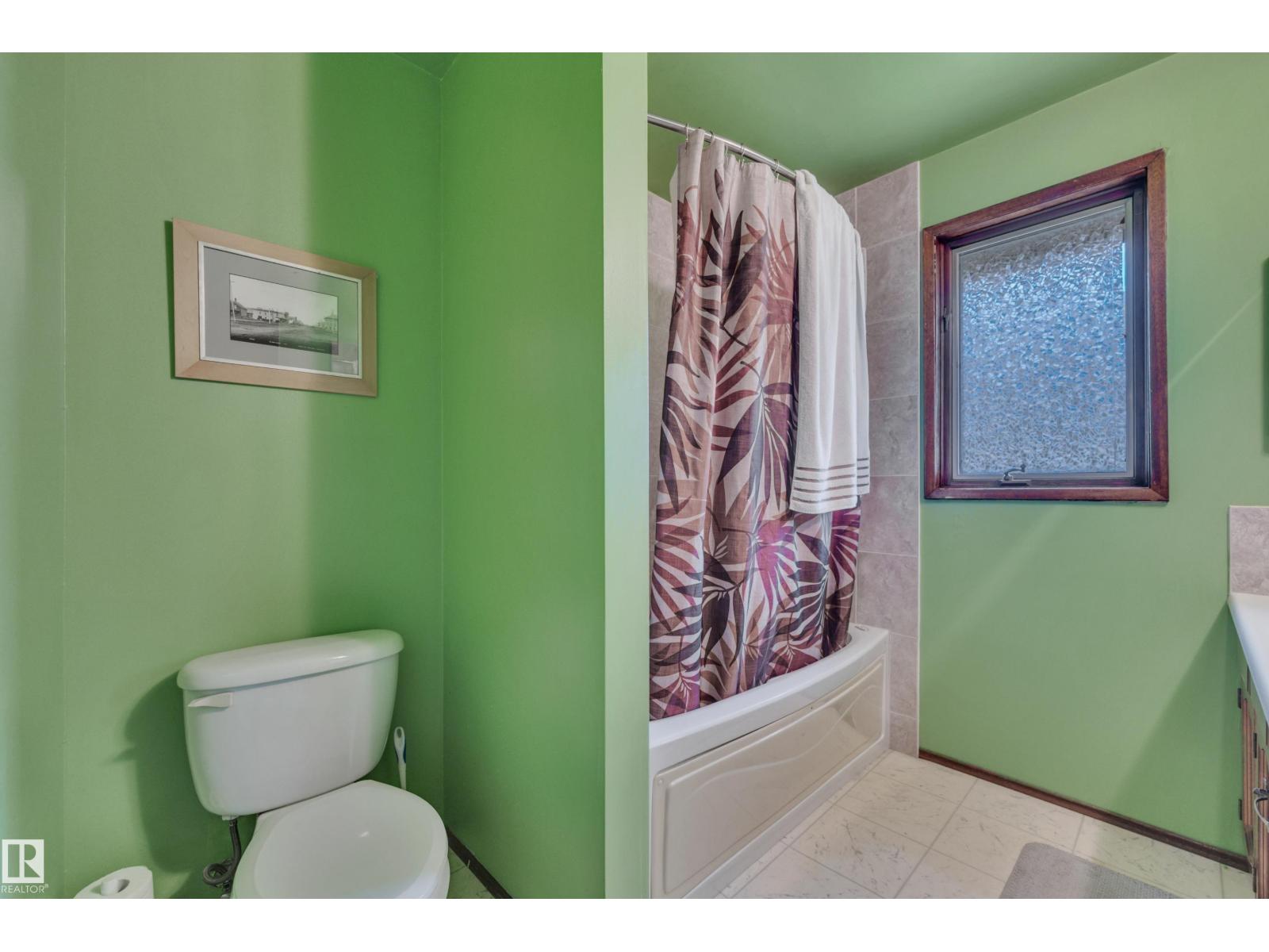 #130 50202 RGE RD 244A - 27