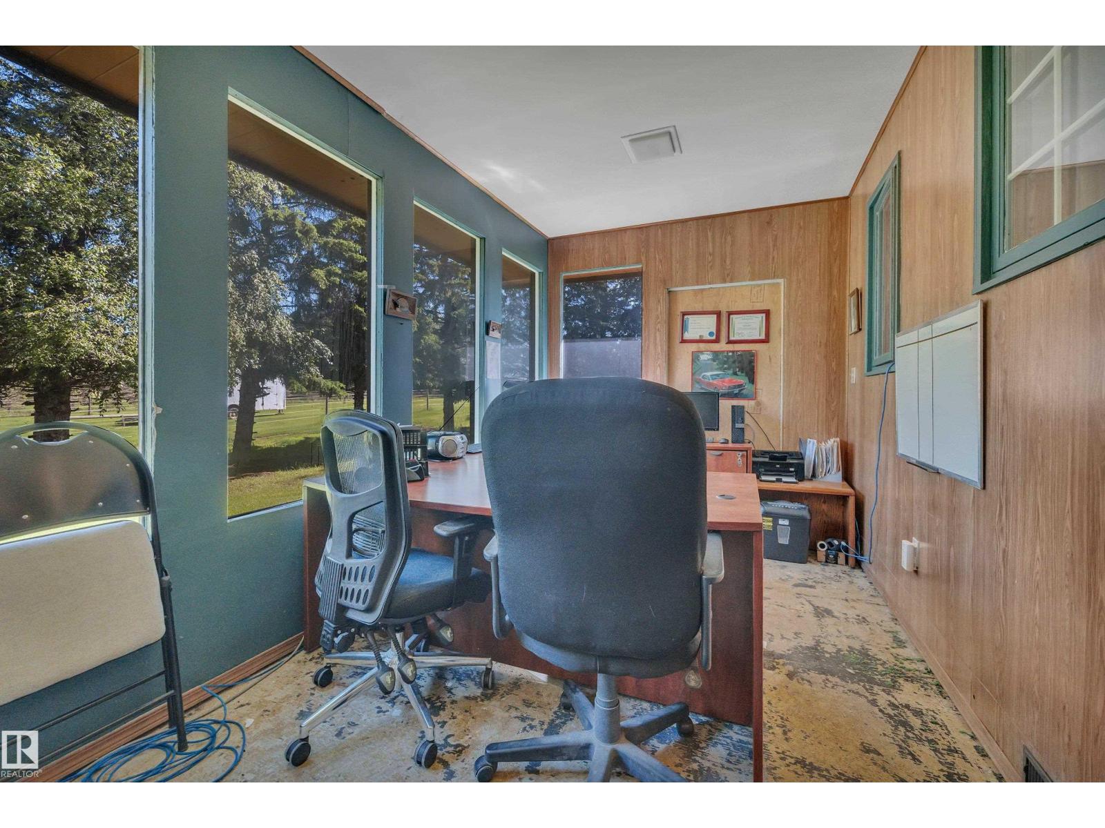 #130 50202 RGE RD 244A - 32