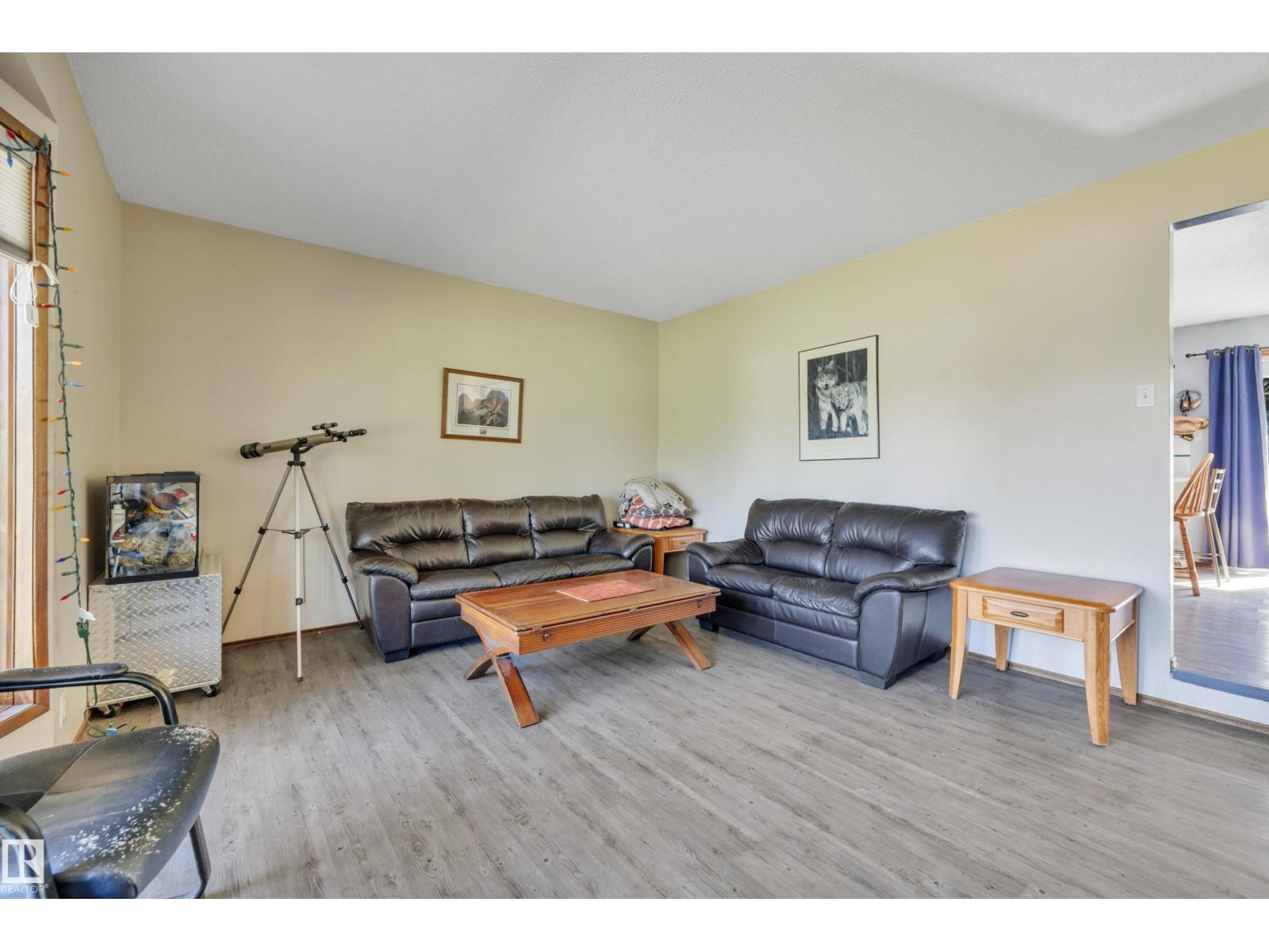 #130 50202 RGE RD 244A - 8