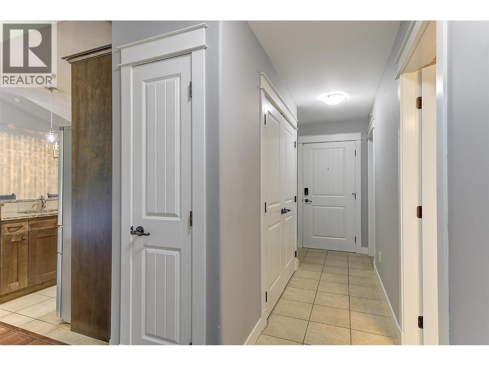 #405 2470 Tuscany Drive - 46
