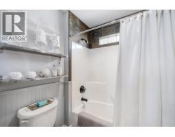 4801 Parkridge Drive, Kelowna, BC V1W2Z9 Photo 35