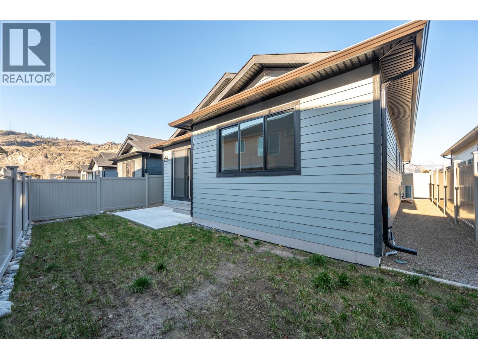 249 Bentgrass Avenue, Oliver