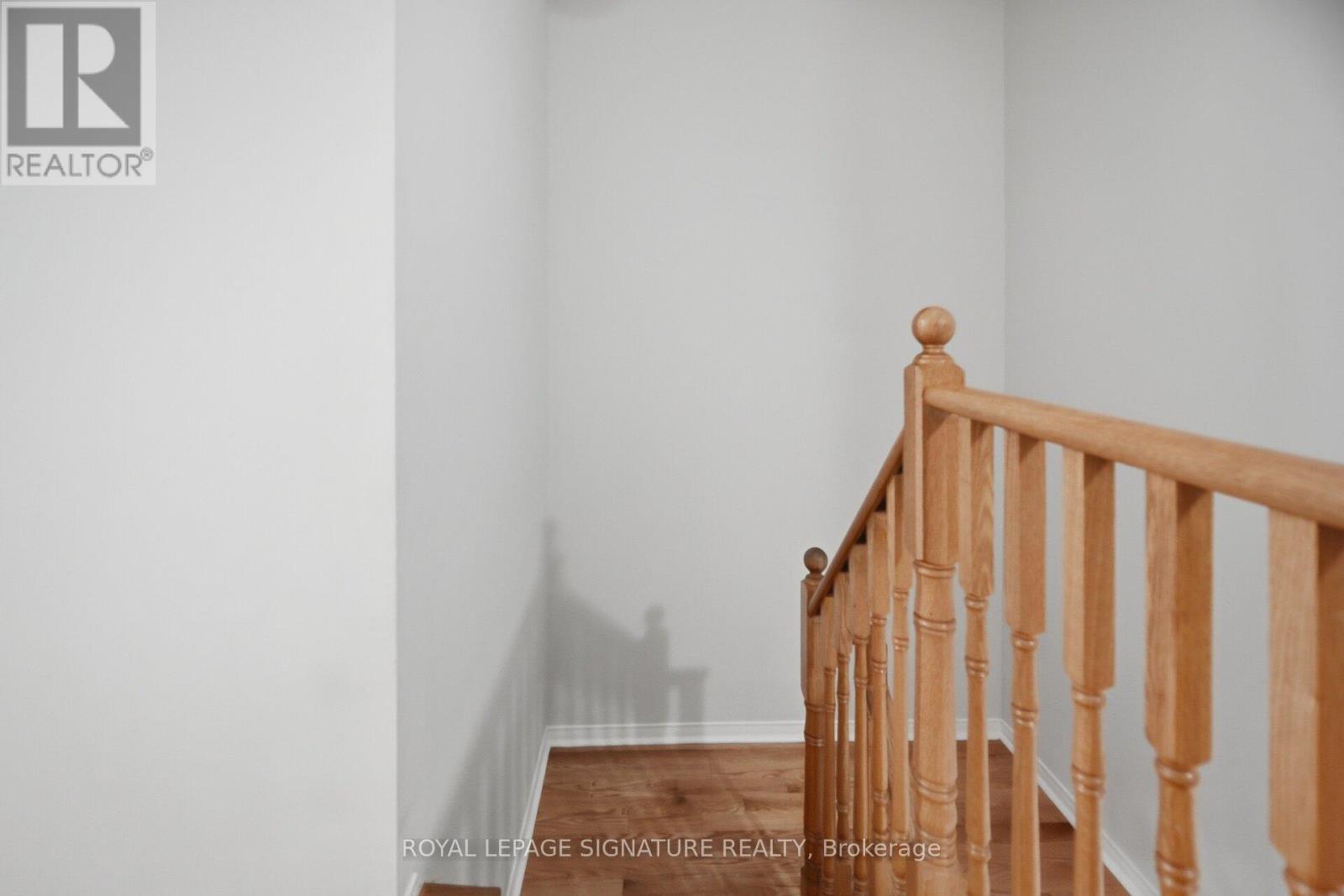 588 ROSSELLINI DRIVE - 33