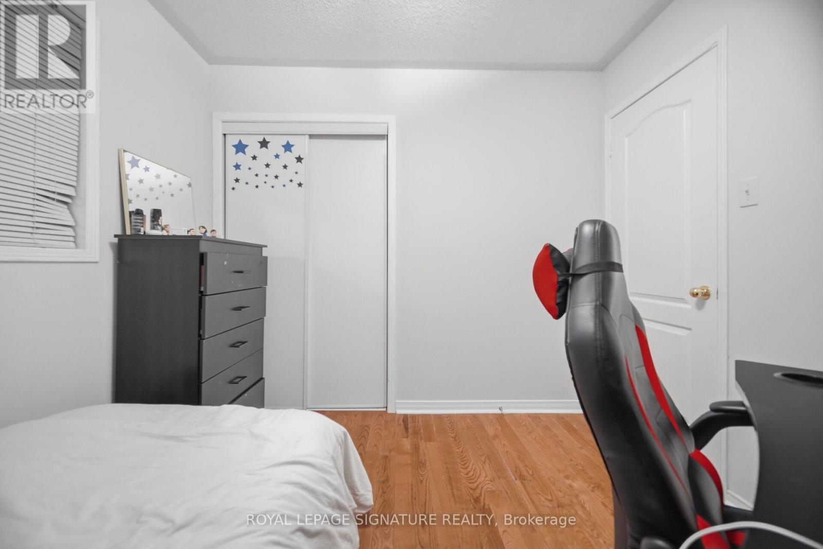 588 ROSSELLINI DRIVE - 41