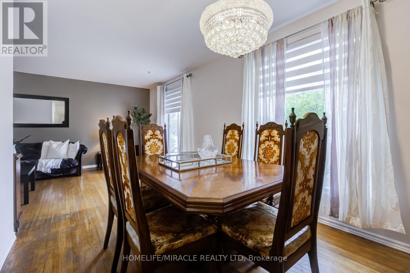 9 WHEATSHEAF CRESCENT - 14