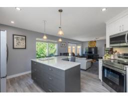 35479 Tweedsmuir Drive, Abbotsford, BC V2T2X8 Photo 8