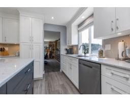 35479 Tweedsmuir Drive, Abbotsford, BC V2T2X8 Photo 12