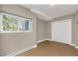 35479 Tweedsmuir Drive, Abbotsford, BC V2T2X8 Photo 32