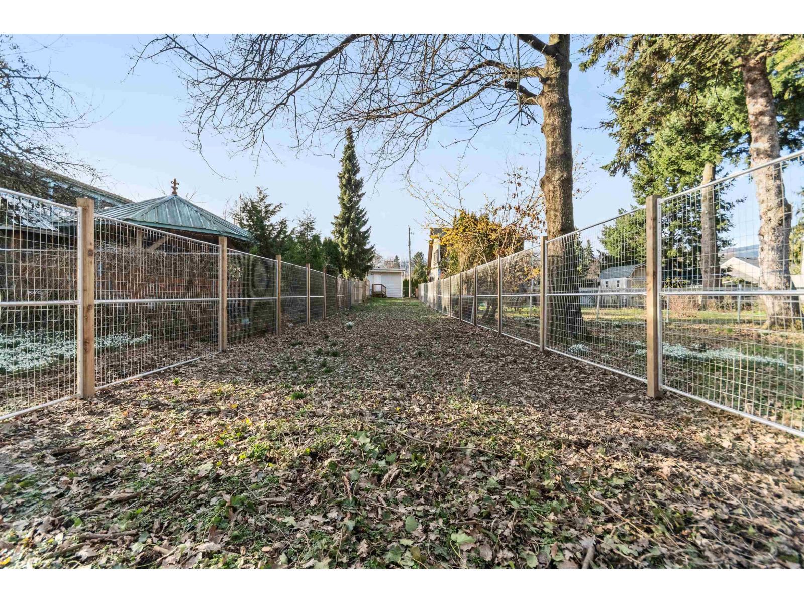 9410 CORBOULD STREET, Chilliwack Proper West, Chilliwack
