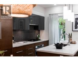 637 Victoria Drive, Vancouver, BC V5L0C3 Photo 12