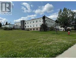 410 Booth Avenue thumbnail 13