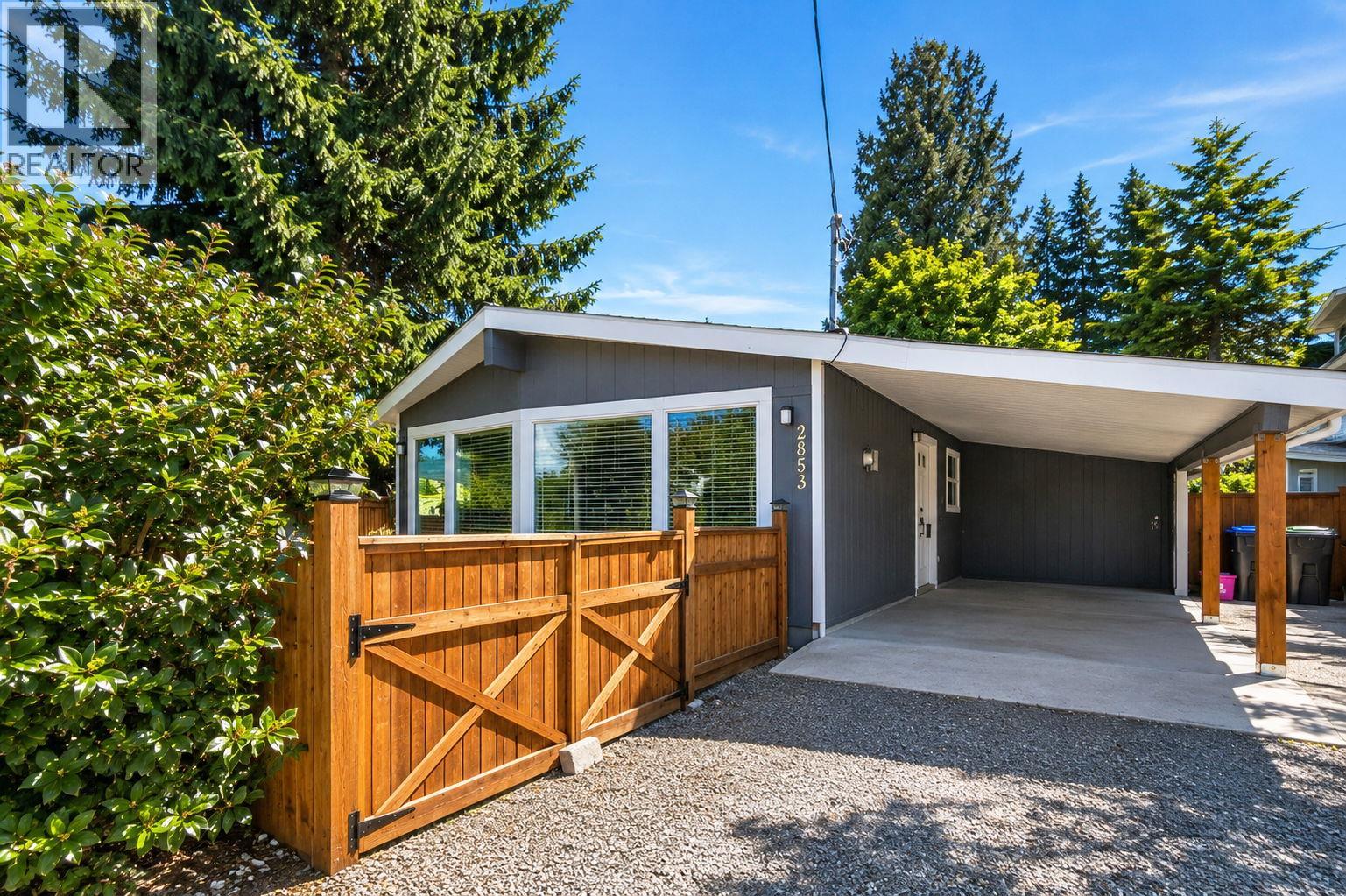 2853 Lower Glenrosa Road - 38