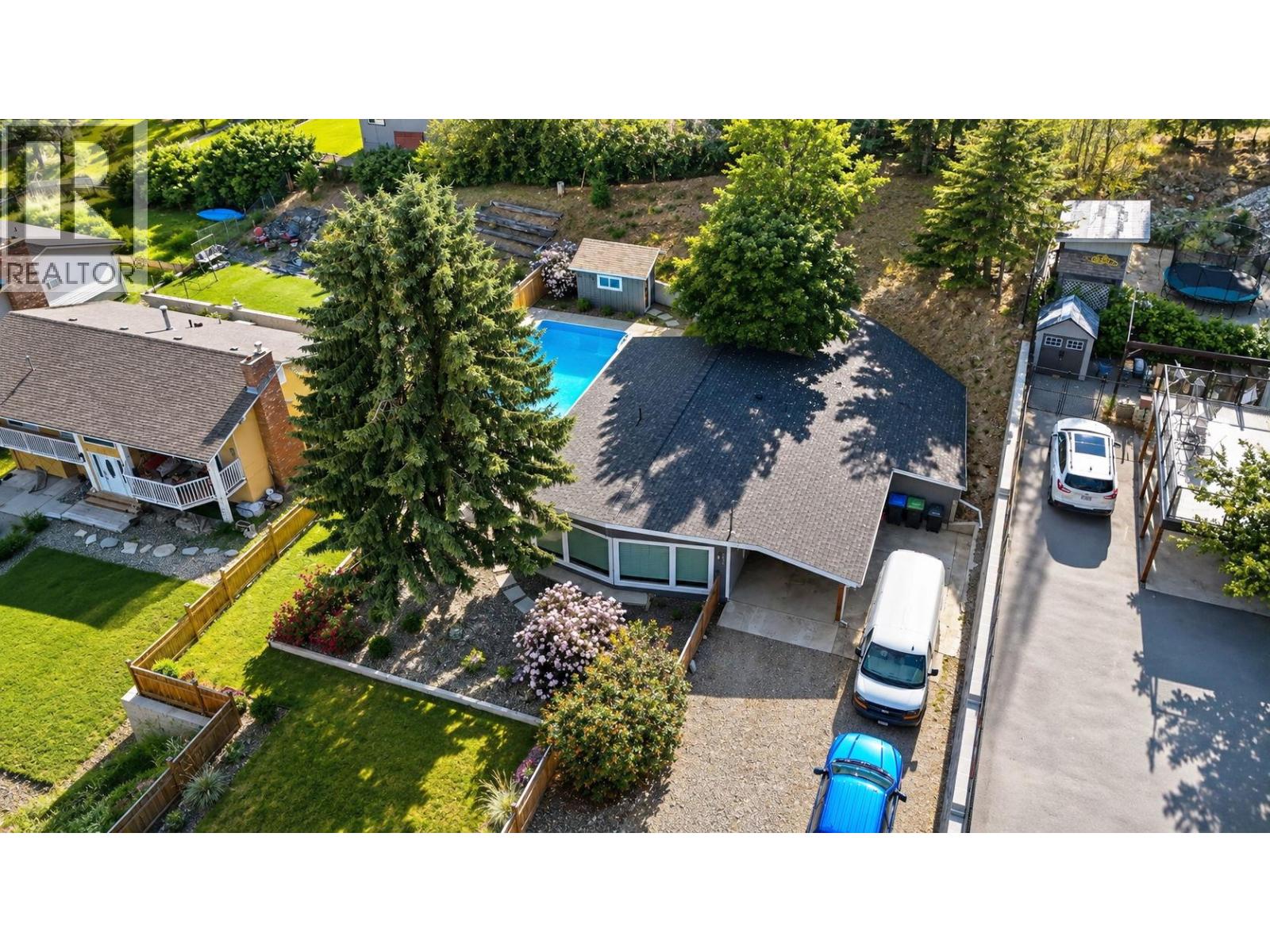 2853 Lower Glenrosa Road - 33