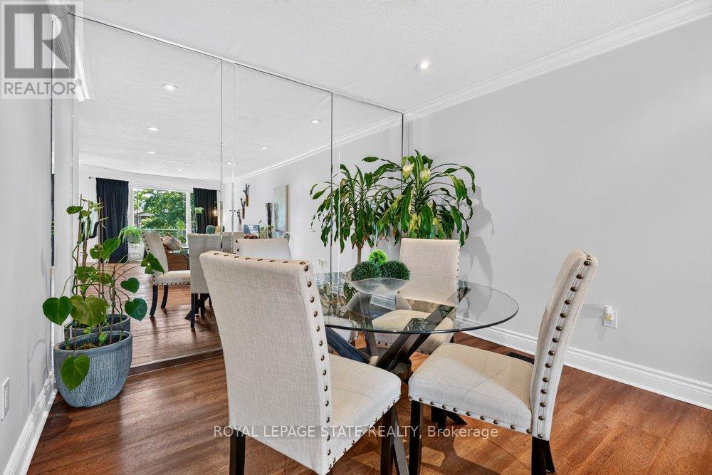 102 BIRCHLAWN DRIVE - 20