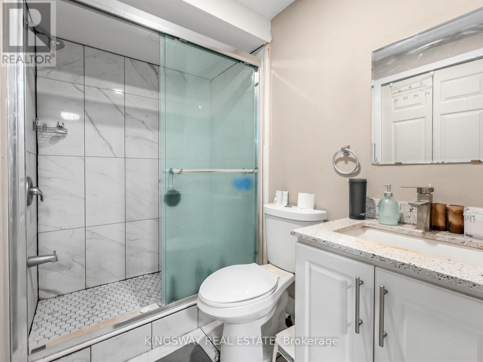 1 HIGHBROOK STREET N - 23