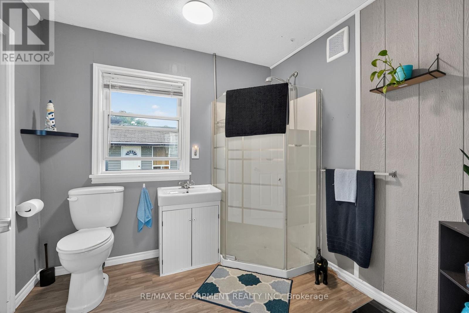 503 JOHN STREET - 10