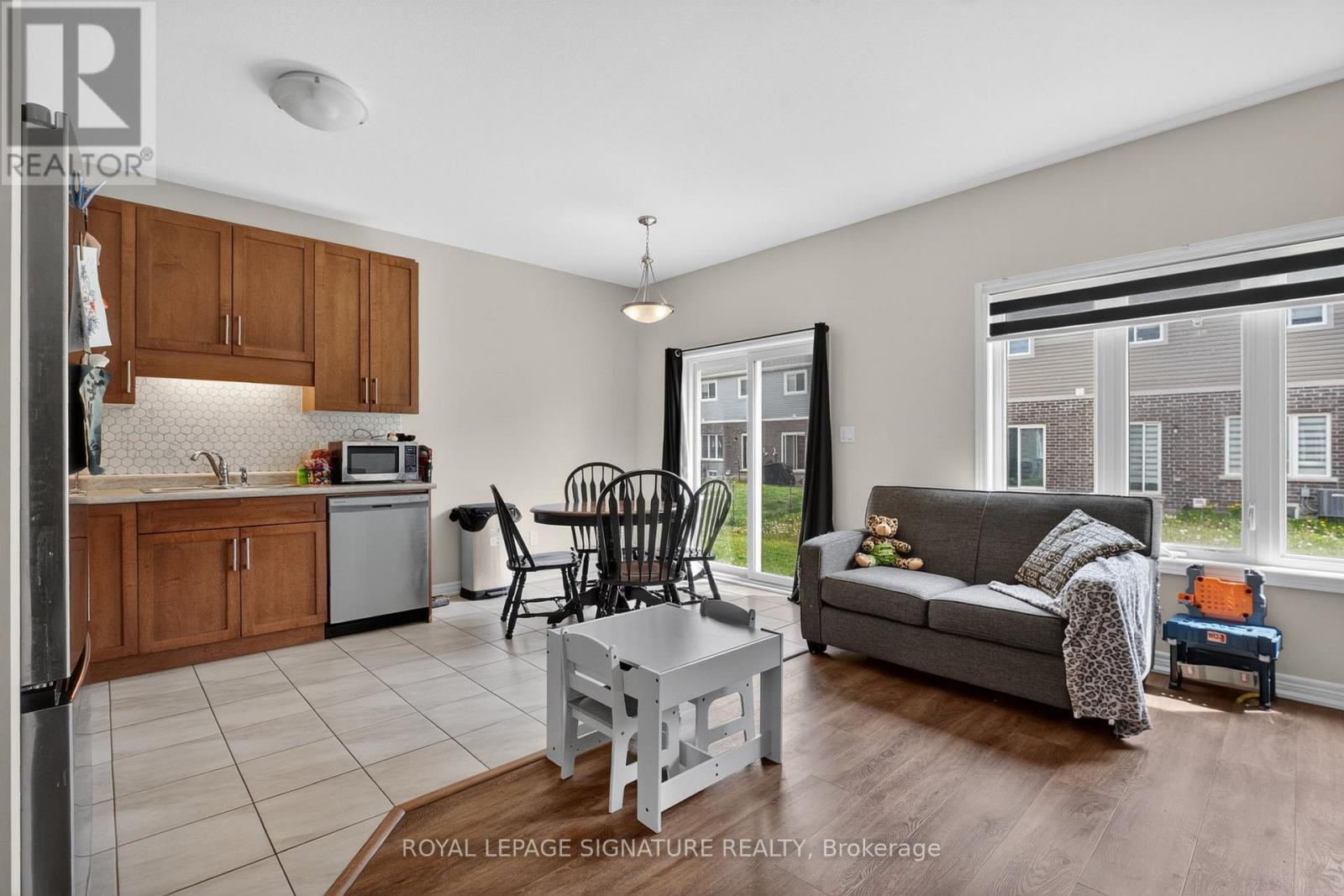 125 SUNFLOWER PLACE - 10
