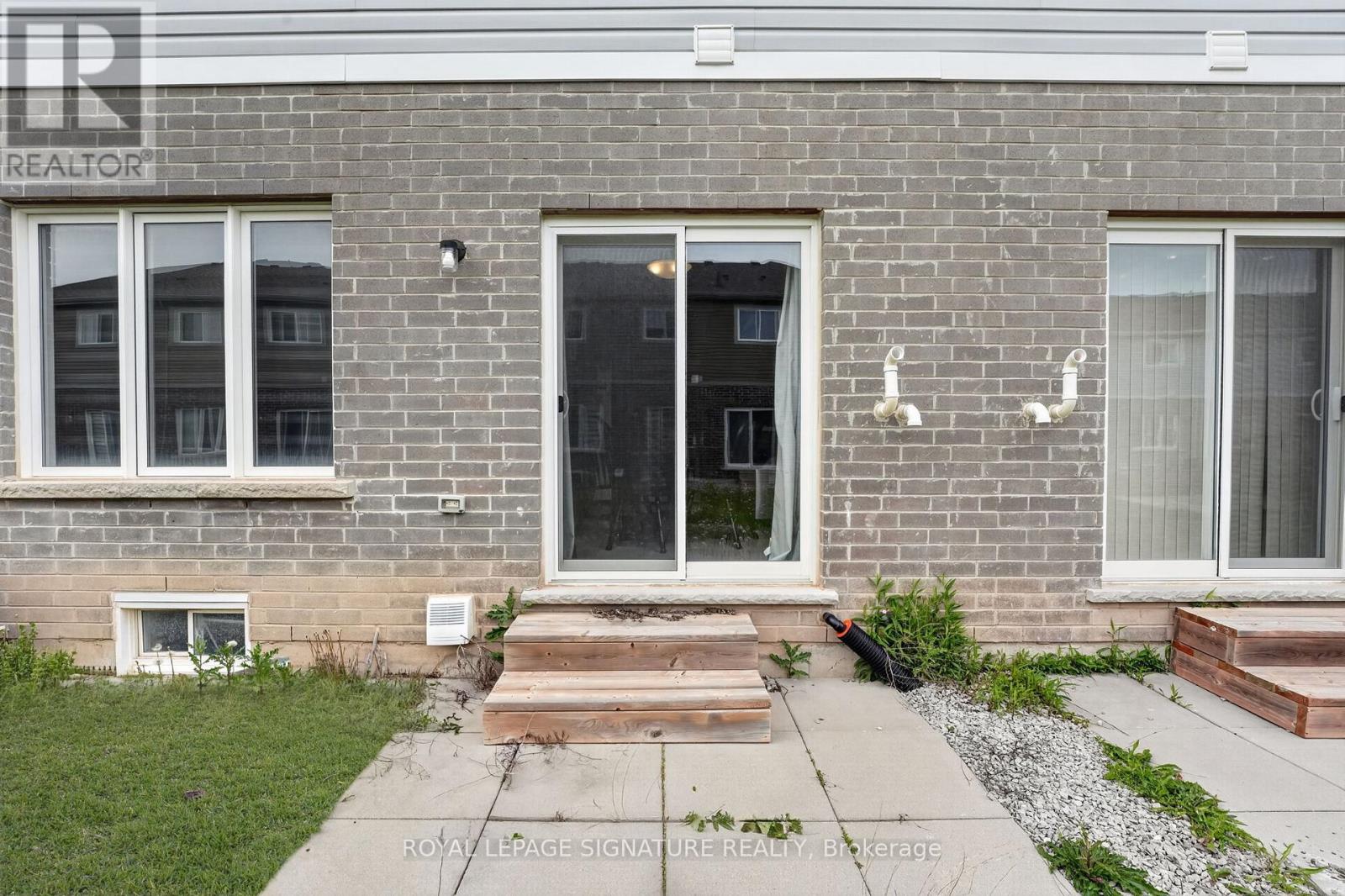 125 SUNFLOWER PLACE - 33
