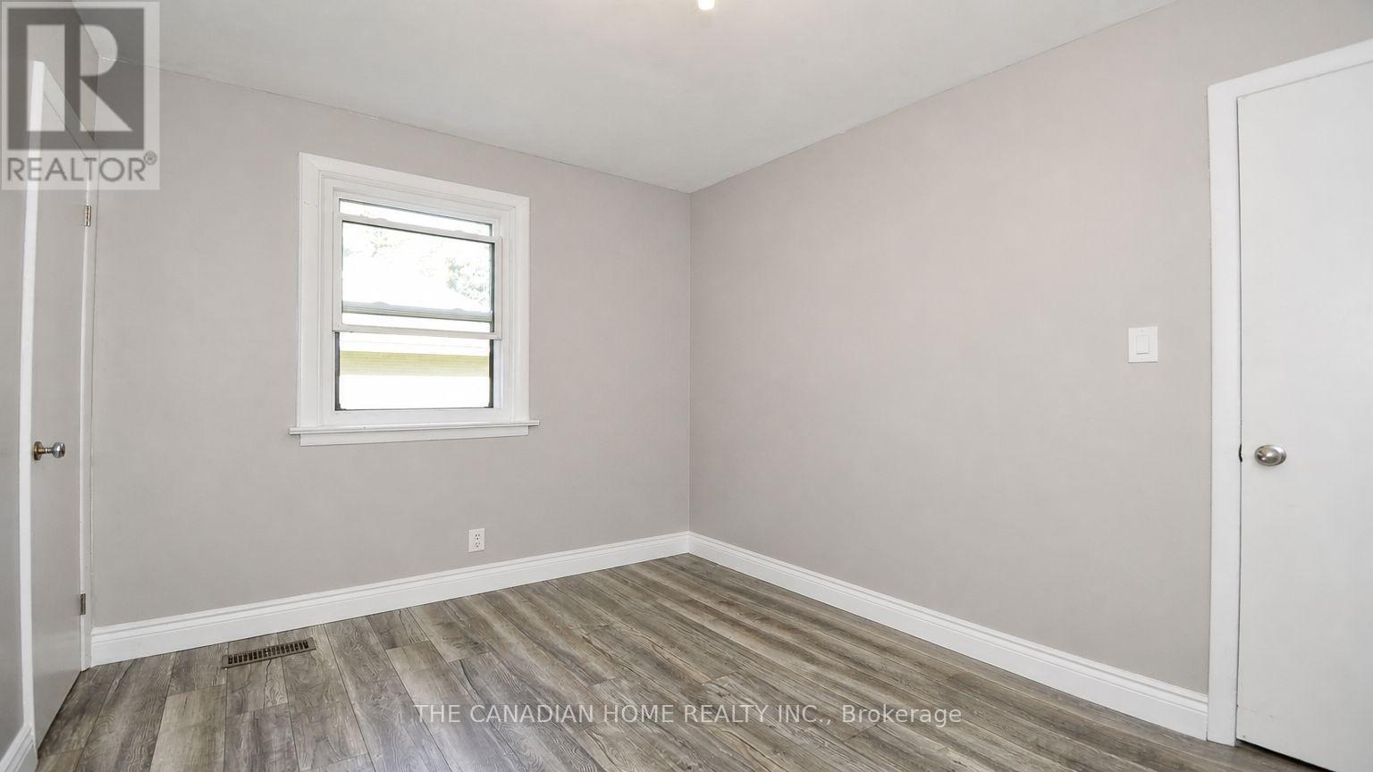 142 WINSTON BOULEVARD - 10