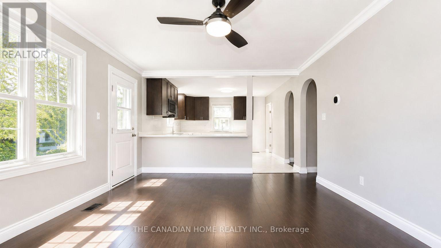 142 WINSTON BOULEVARD - 4