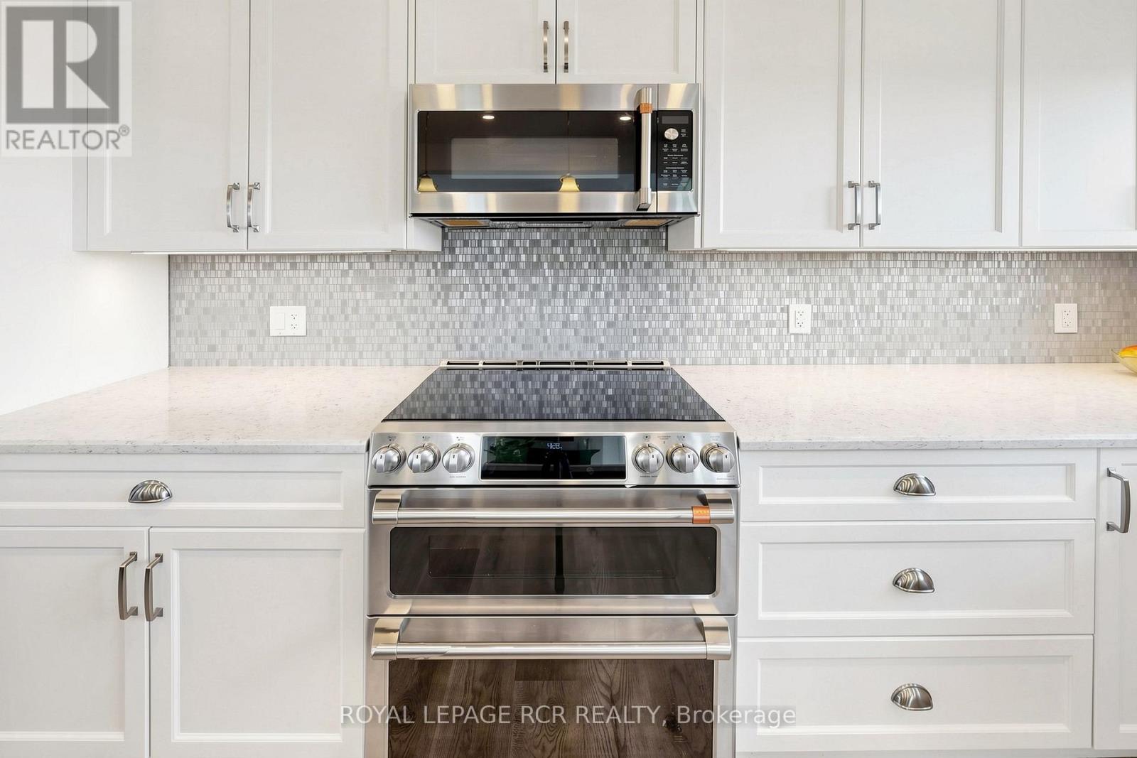 224212 SOUTHGATE RD 22 ROAD - 14
