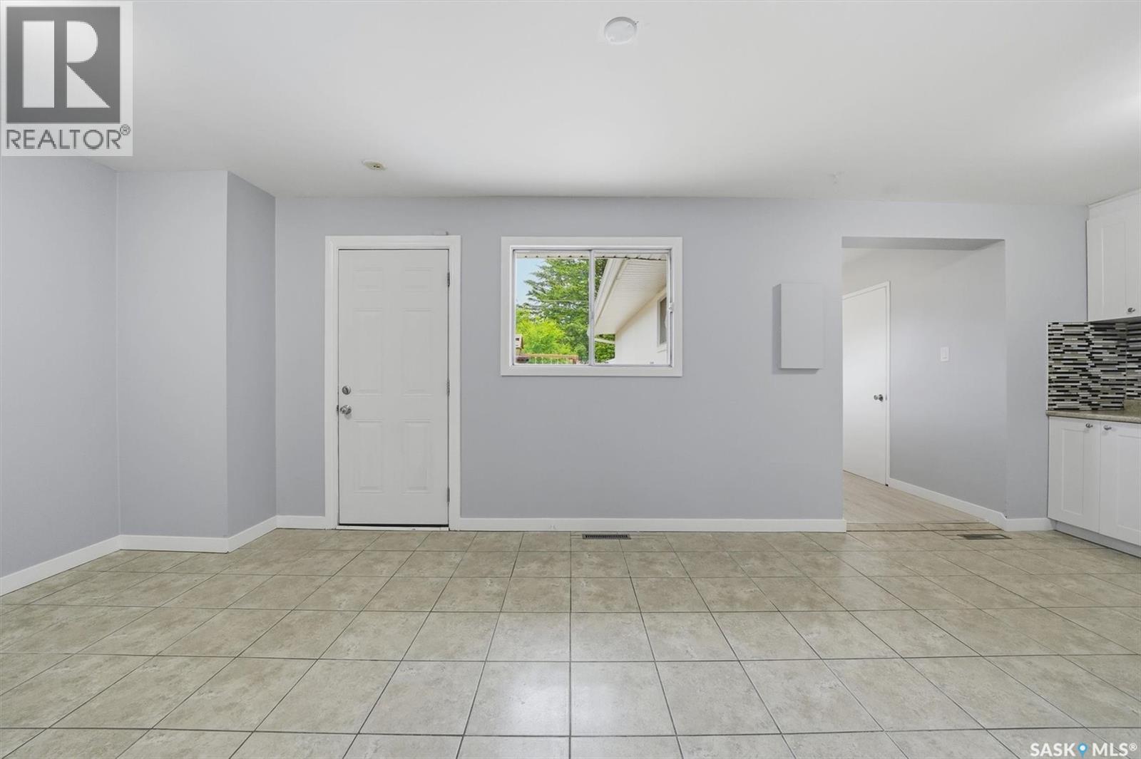 514 V AVENUE S - 12