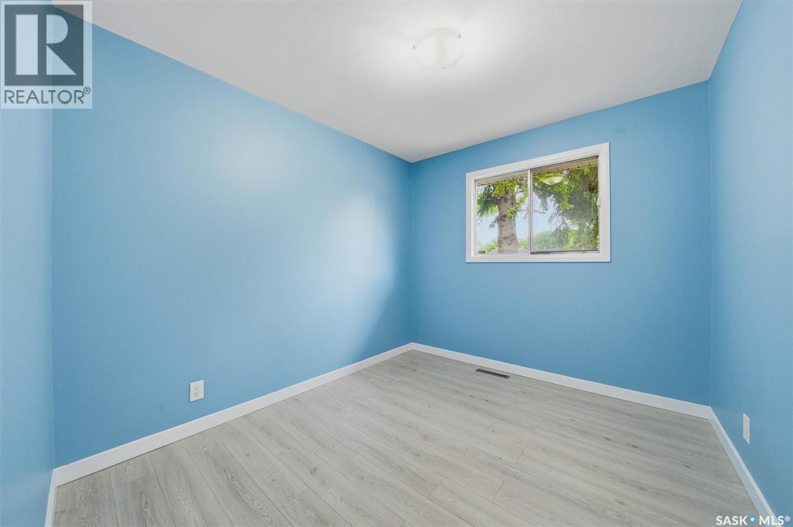 514 V AVENUE S - 26
