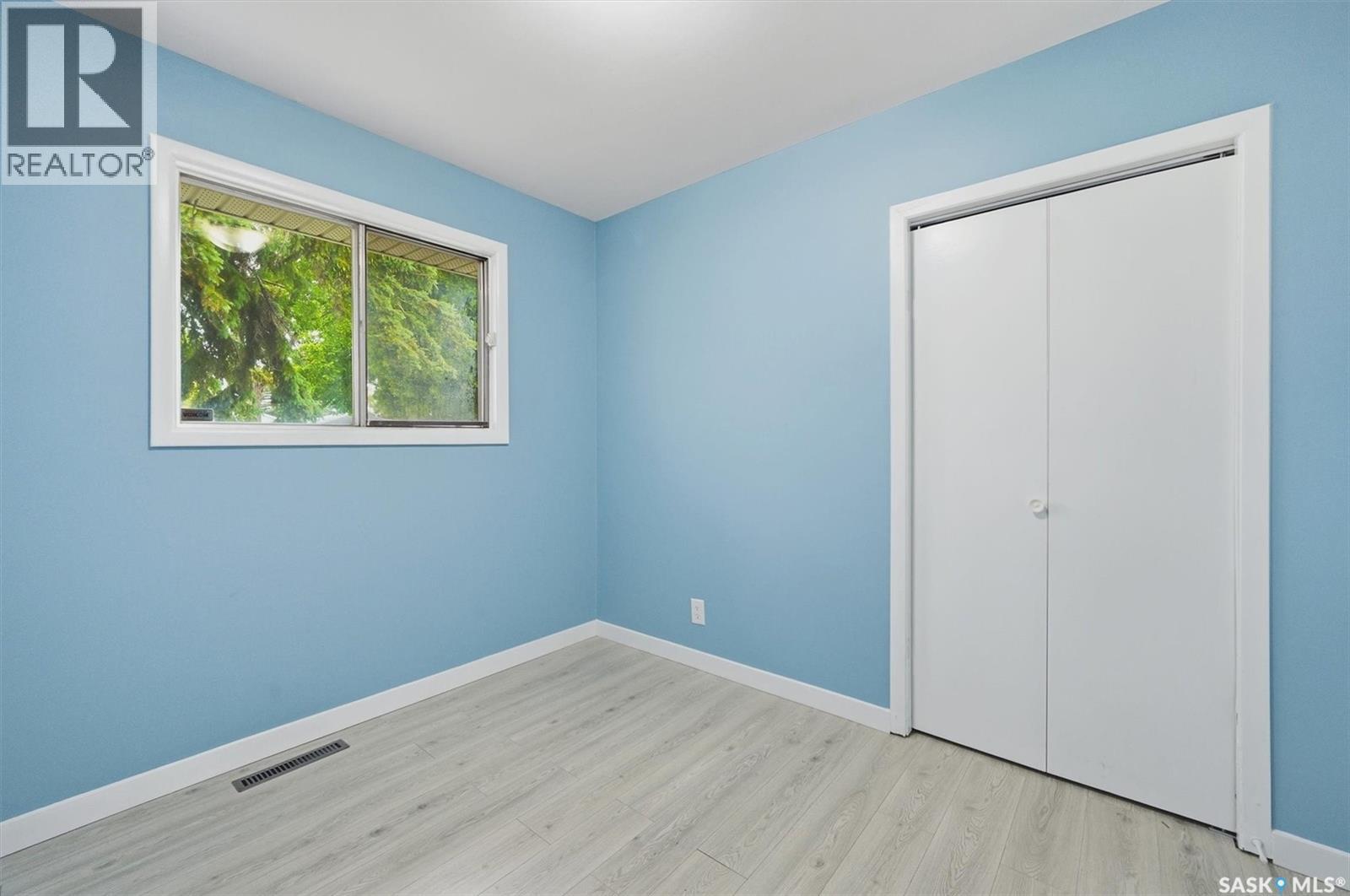 514 V AVENUE S - 27