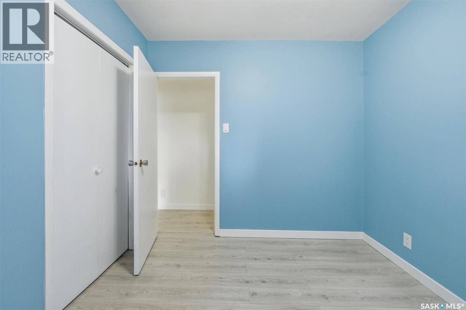 514 V AVENUE S - 28