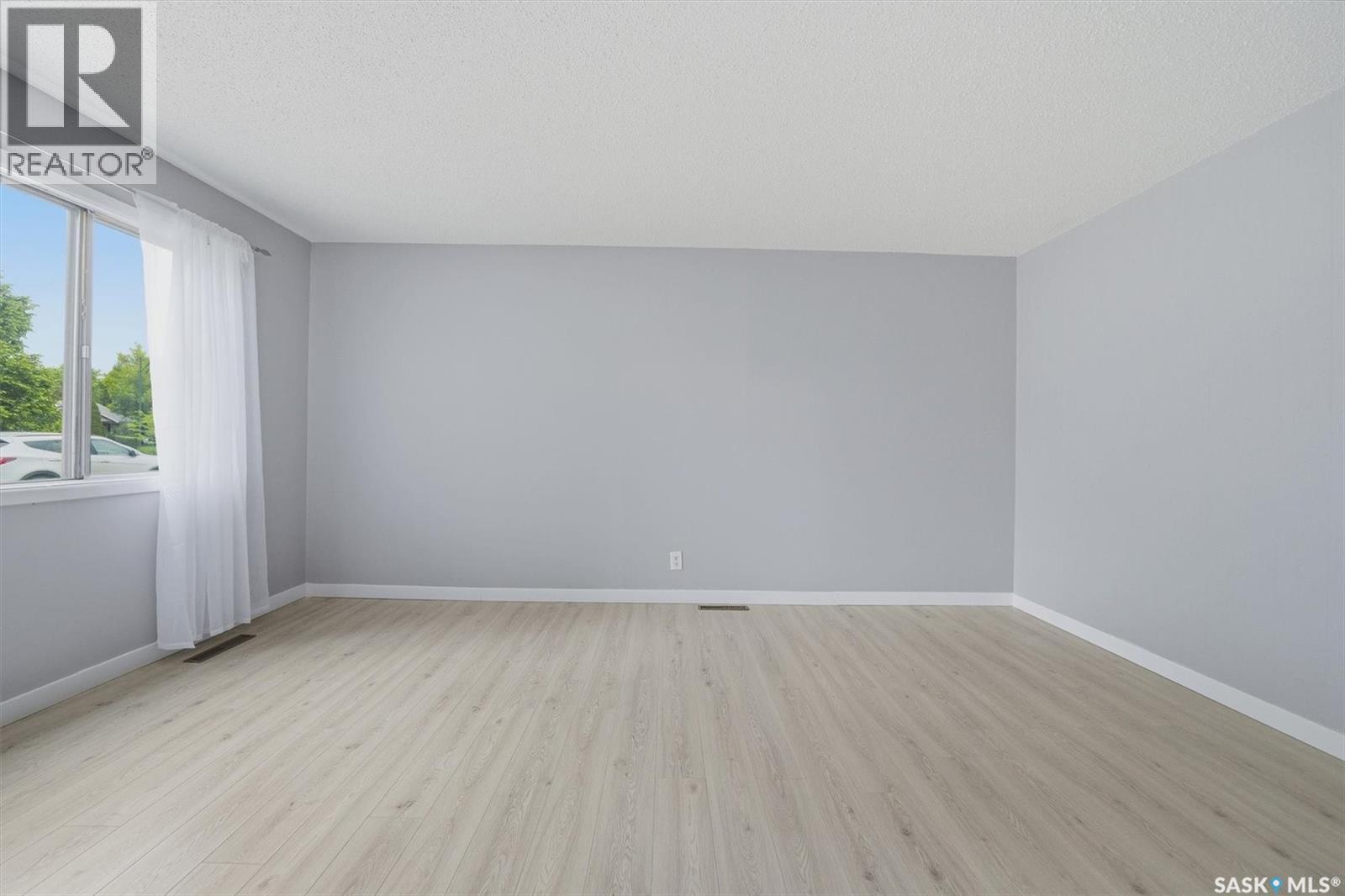 514 V AVENUE S - 5