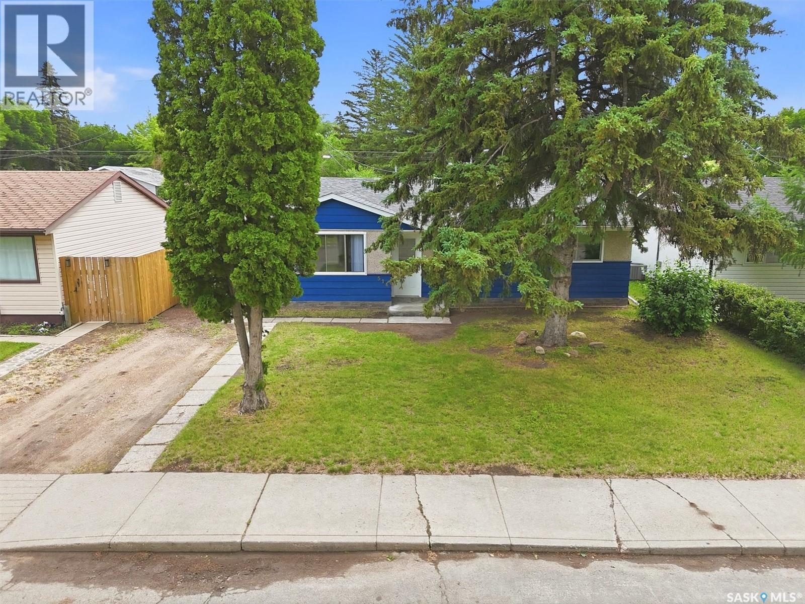 514 V AVENUE S - 52