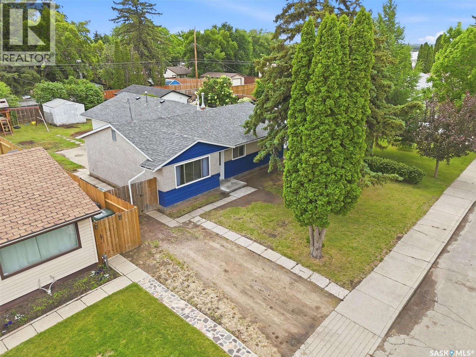 514 V AVENUE S - 54