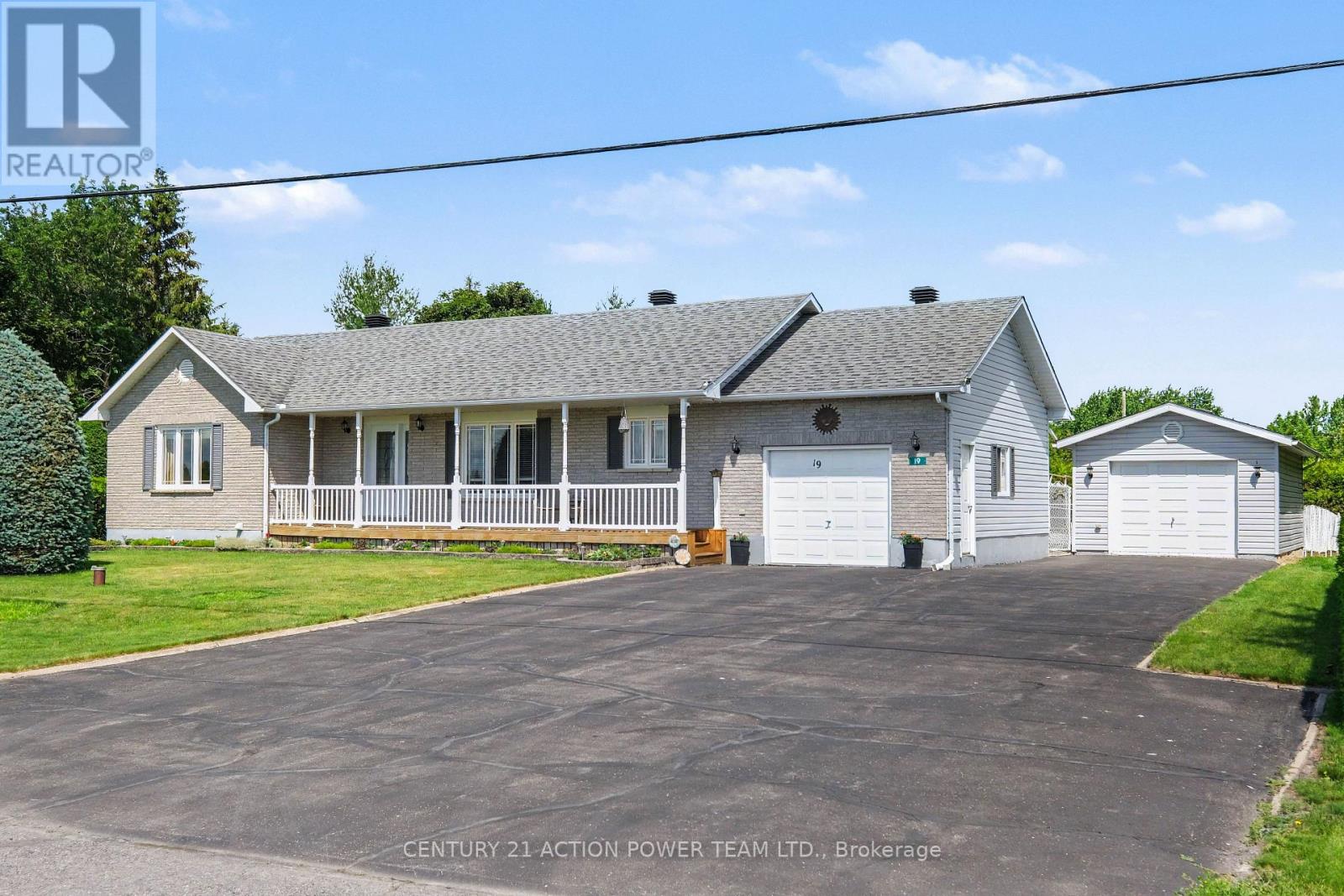 19 CRYSLER STATION ROAD - 1