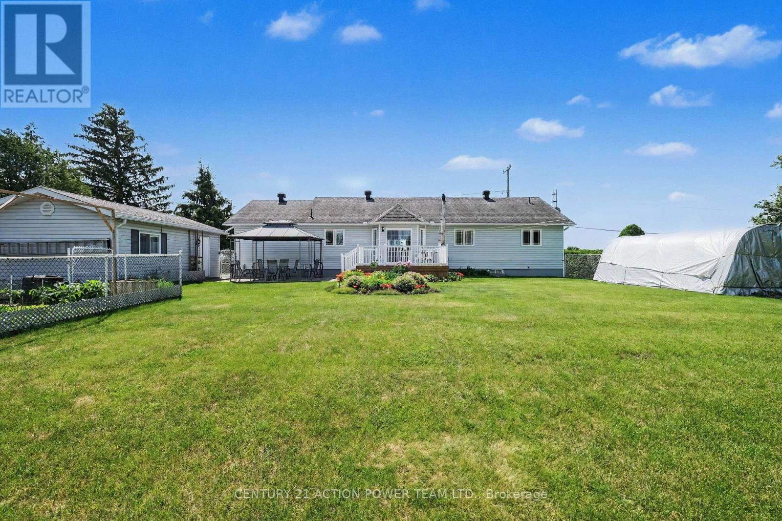 19 CRYSLER STATION ROAD - 26