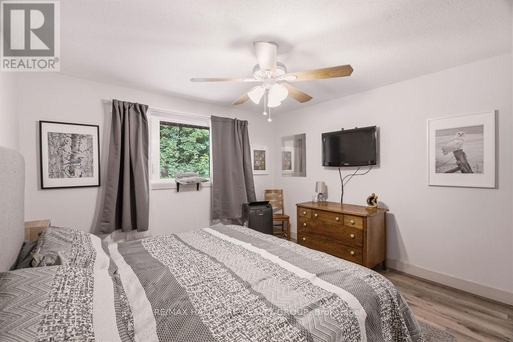 3 Bed, 2 Bath House for Rent in Ottawa – 67 GRADY CRESCENT, Ottawa – MLS# X13484600 - Image 25