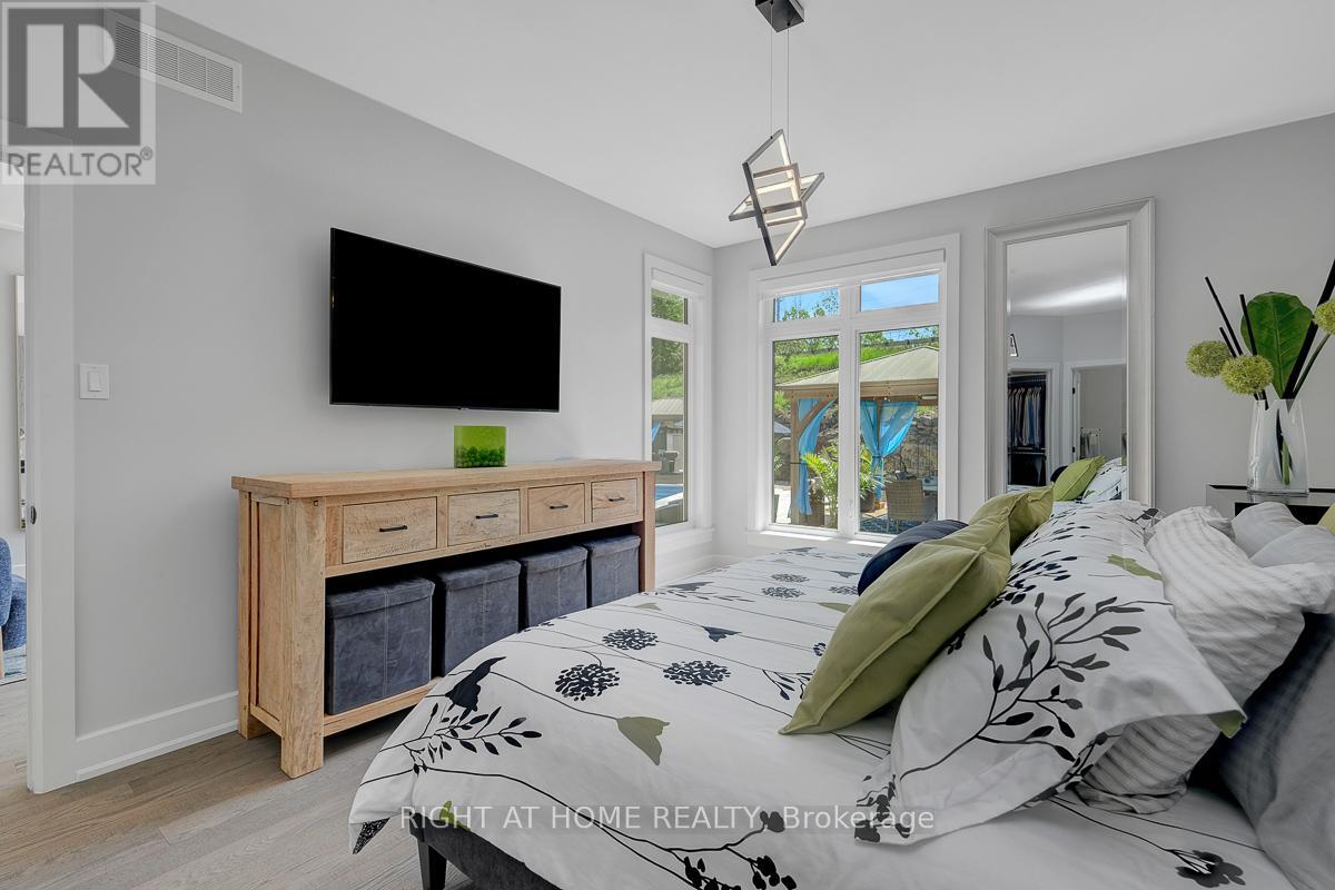 780 KEINOUCHE PLACE - 21