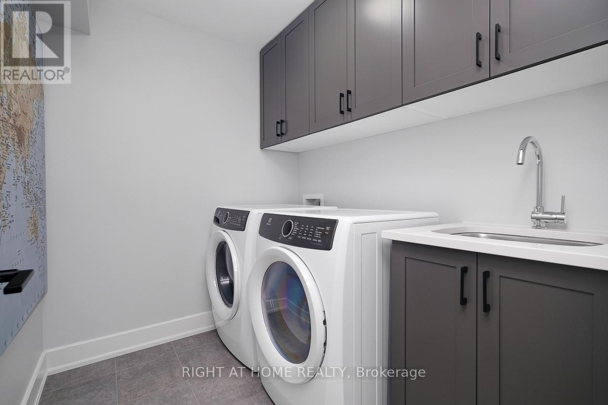 780 KEINOUCHE PLACE - 33