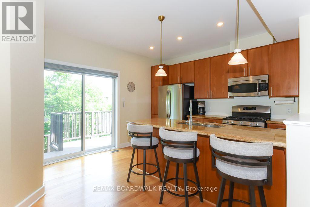 51 DROUIN AVENUE - 17