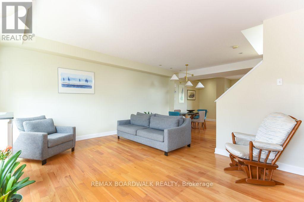 51 DROUIN AVENUE - 26