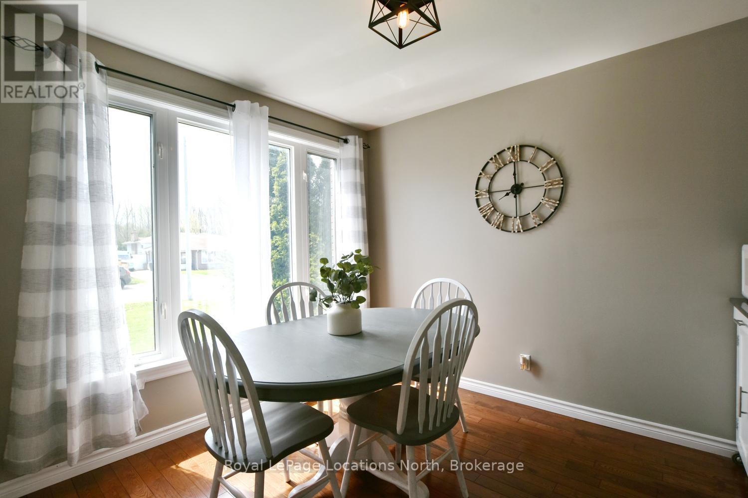 514 TENTH STREET - 22