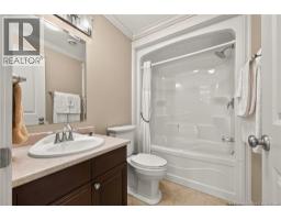 86 Greenwich, Moncton, NB E1A7B1 Photo 28