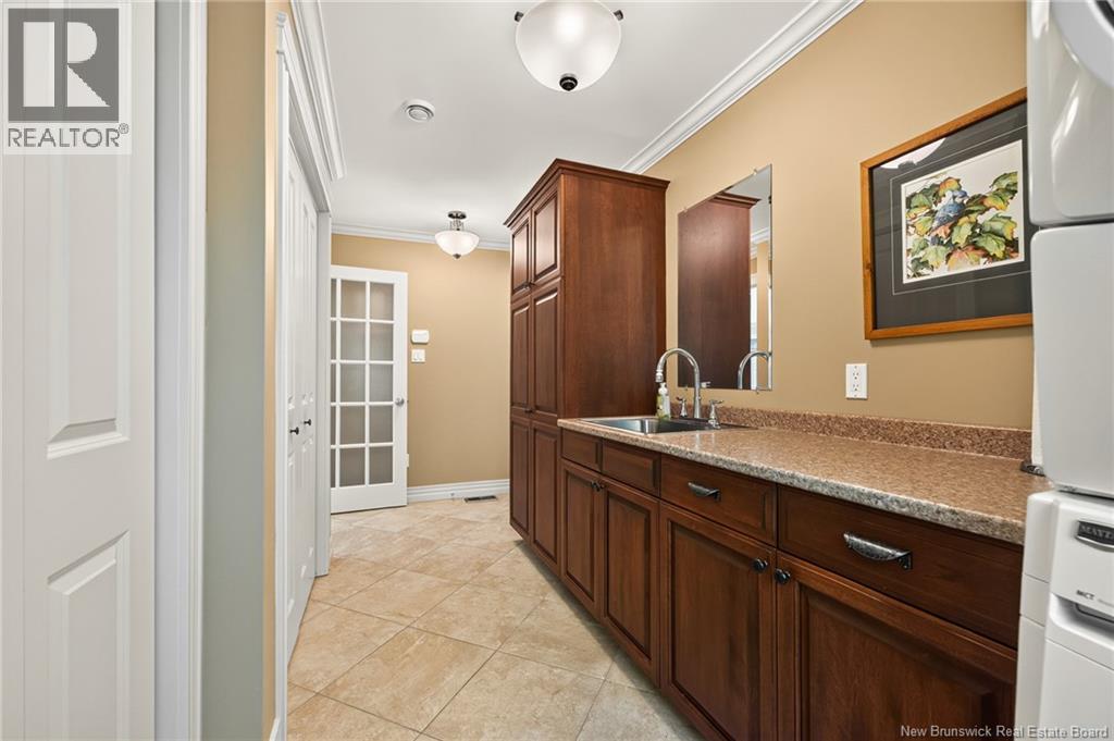 86 Greenwich - Image 30