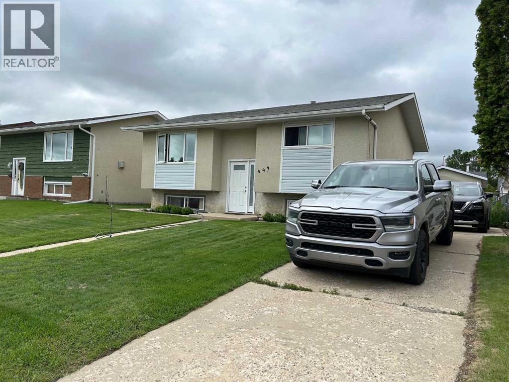 449 20 Street NE - photo 3