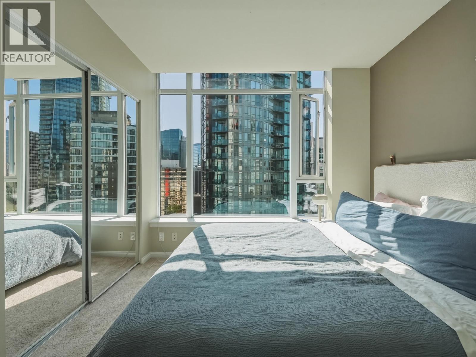 2106 1211 MELVILLE STREET, Vancouver