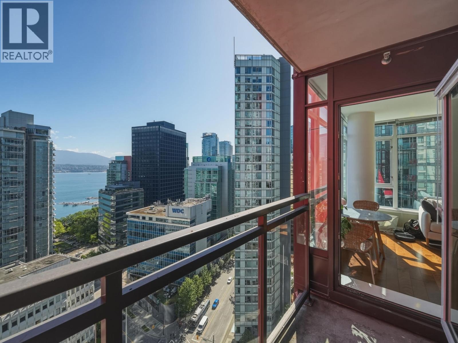 2106 1211 MELVILLE STREET, Vancouver