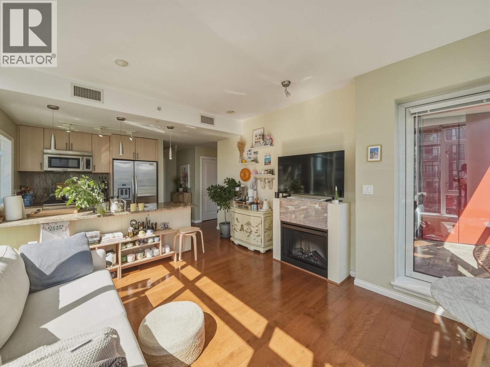 2106 1211 MELVILLE STREET, Vancouver