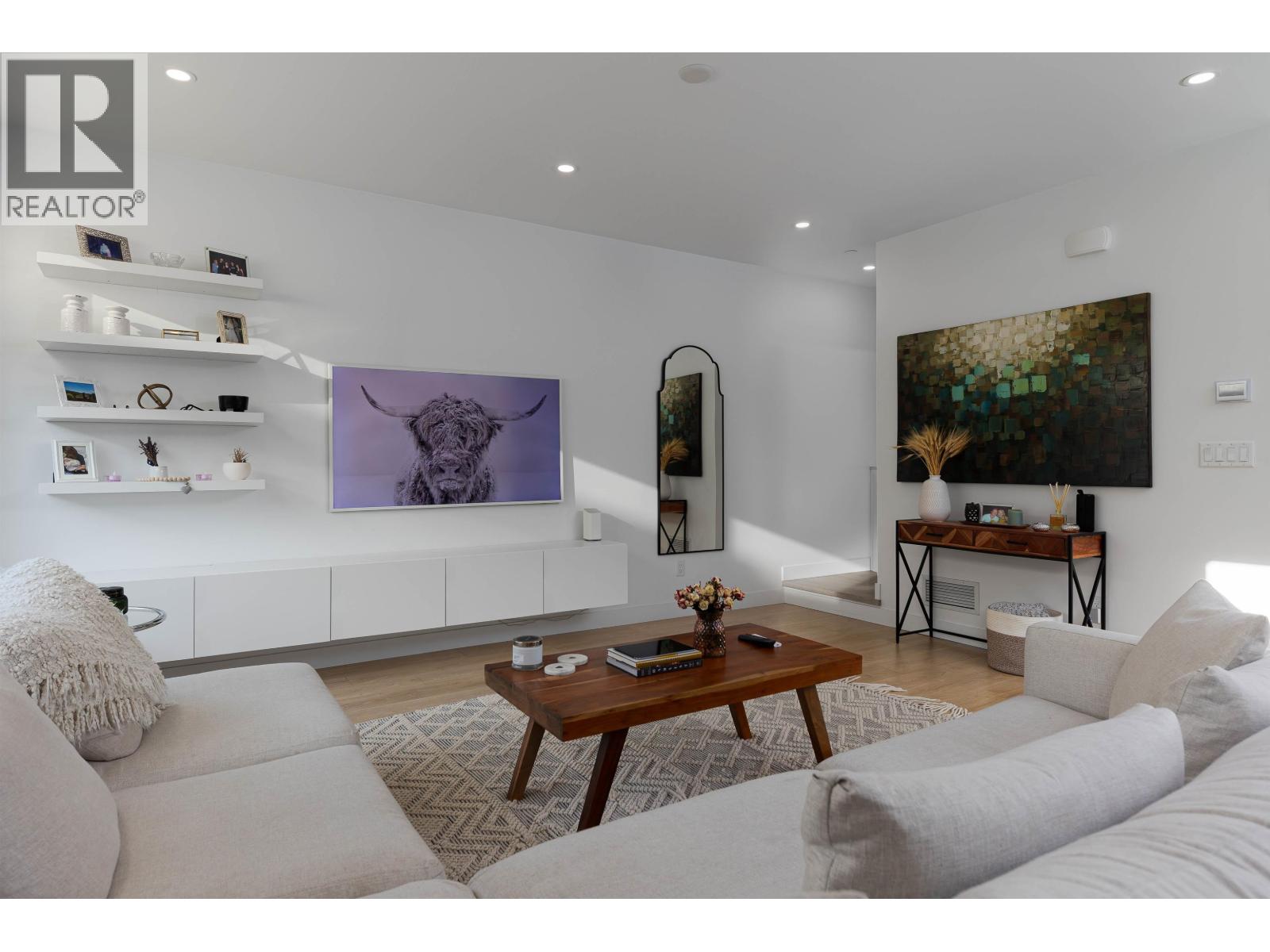 17 602 LILE DRIVE, North Vancouver