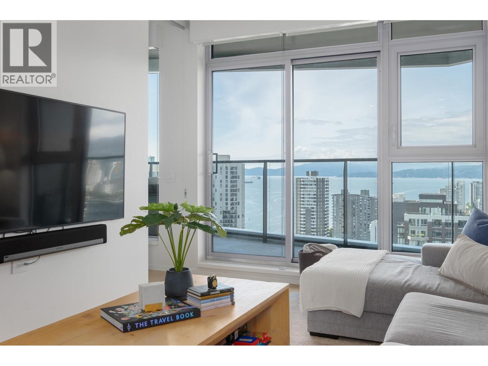 2404 889 PACIFIC STREET, Vancouver