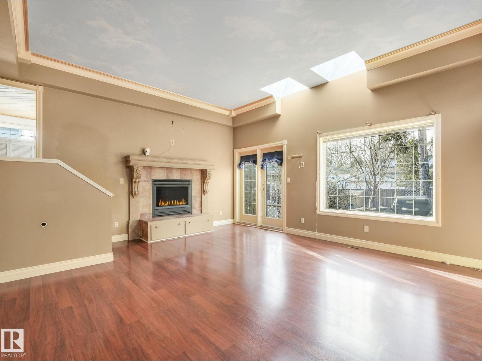 11643 76 AV NW - 20